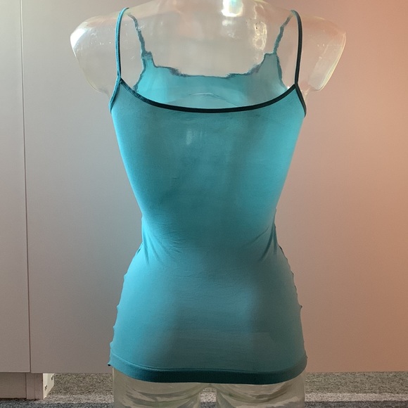 Danskin Sheer Seamless Layering Cami Tank. Light Teal O/S. New - Picture 2 of 4